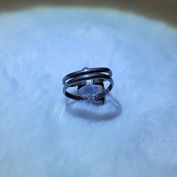 5g Vtg Native American Old Pawn Turquoise And Sterling Silver Size 7 Ladies Ring - Picture 11 of 16